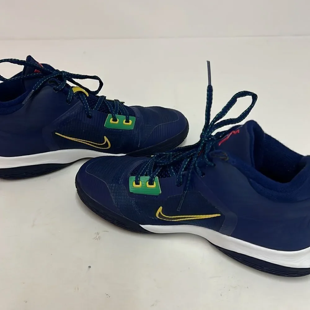 NIKE Flytrap 4, Unisex Basketball Shoes‎ Size Y7 B67